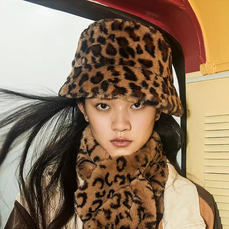 Women’s Leopard Print Adjustable Plush Fur Bucket Hat